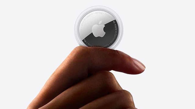 Apple AirTag 4 pezzi a 89 , Samsung Galaxy SmartTag2 4 pezzi a 59,50 : sono prezzi veramente bassi!